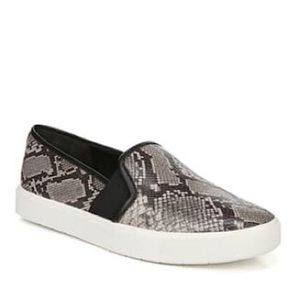 “Like New” VINCE Blair 5 Snake Embossed Sneaker
